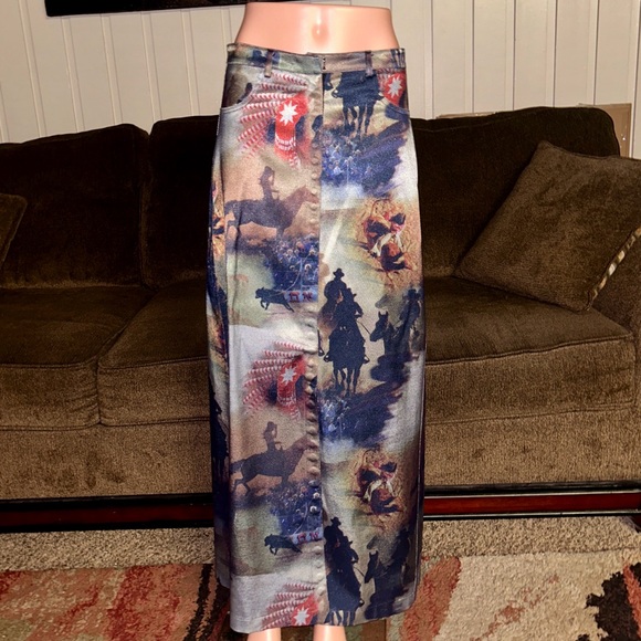 Equestrian Design • Small • Cowboy • Western • Indian • Blue/Black/ Red • Skirt - Picture 3 of 16